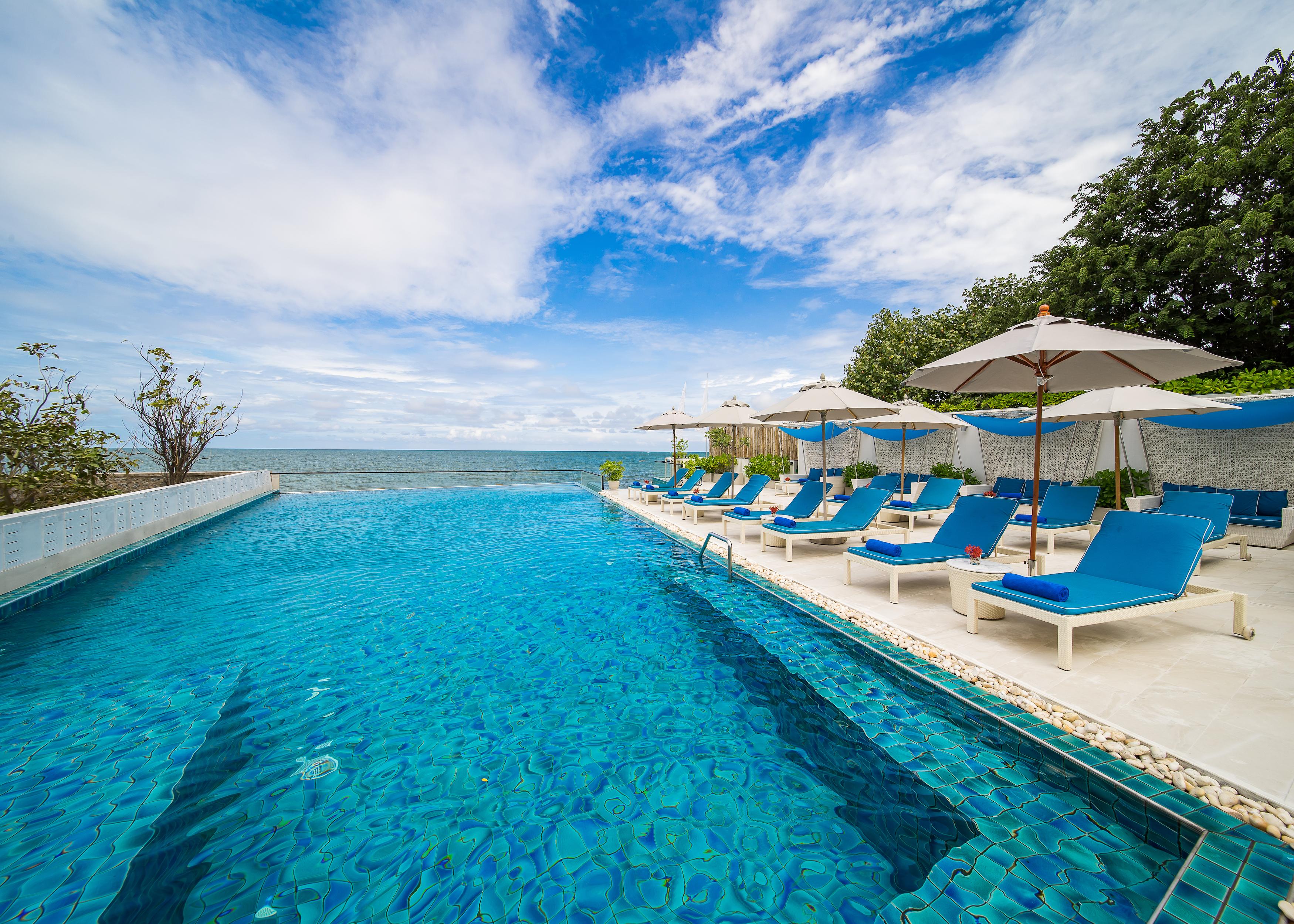 The Rock Hua Hin Beachfront Spa Resort Esterno foto