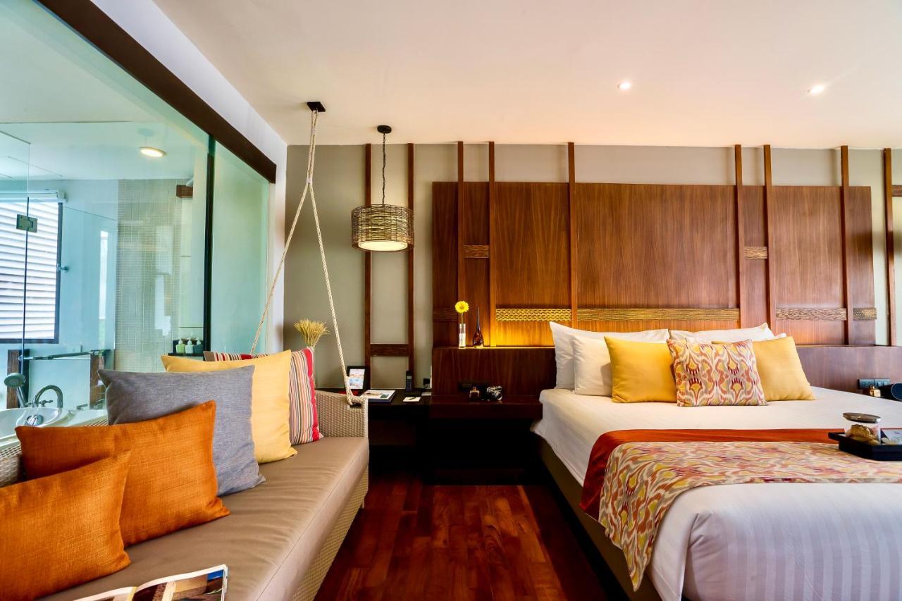 The Rock Hua Hin Beachfront Spa Resort Esterno foto